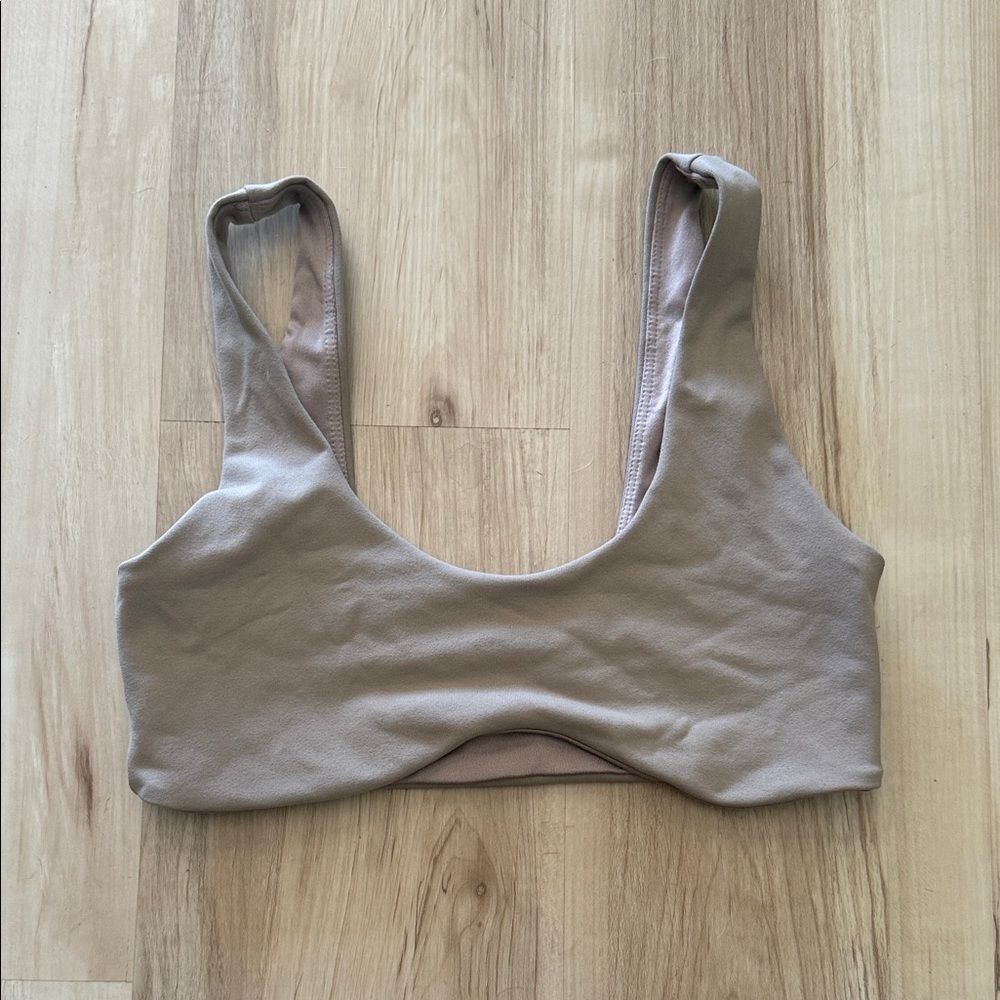 Ryderwear UNSTOPPABLE LOUNGE SPORTS BRA in Beige